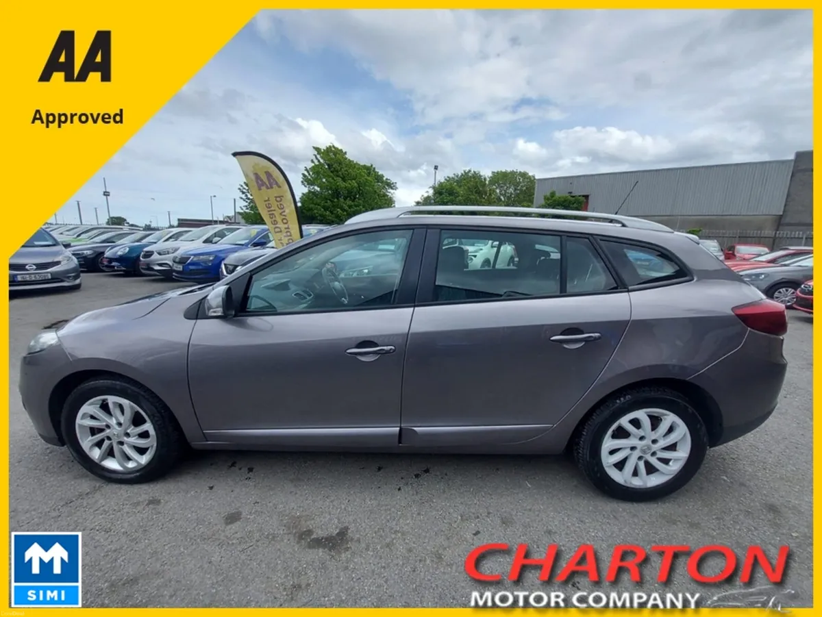 Renault Megane DYNAMIQUE 1.5 DCI 4DR - Image 4
