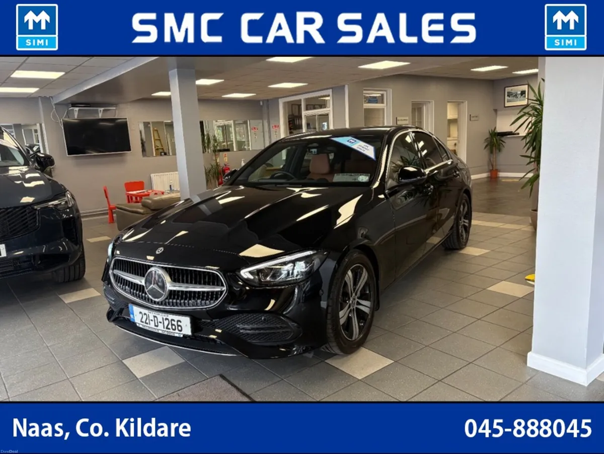 Mercedes-Benz C-Class C180 AUTO 4DR - Image 1