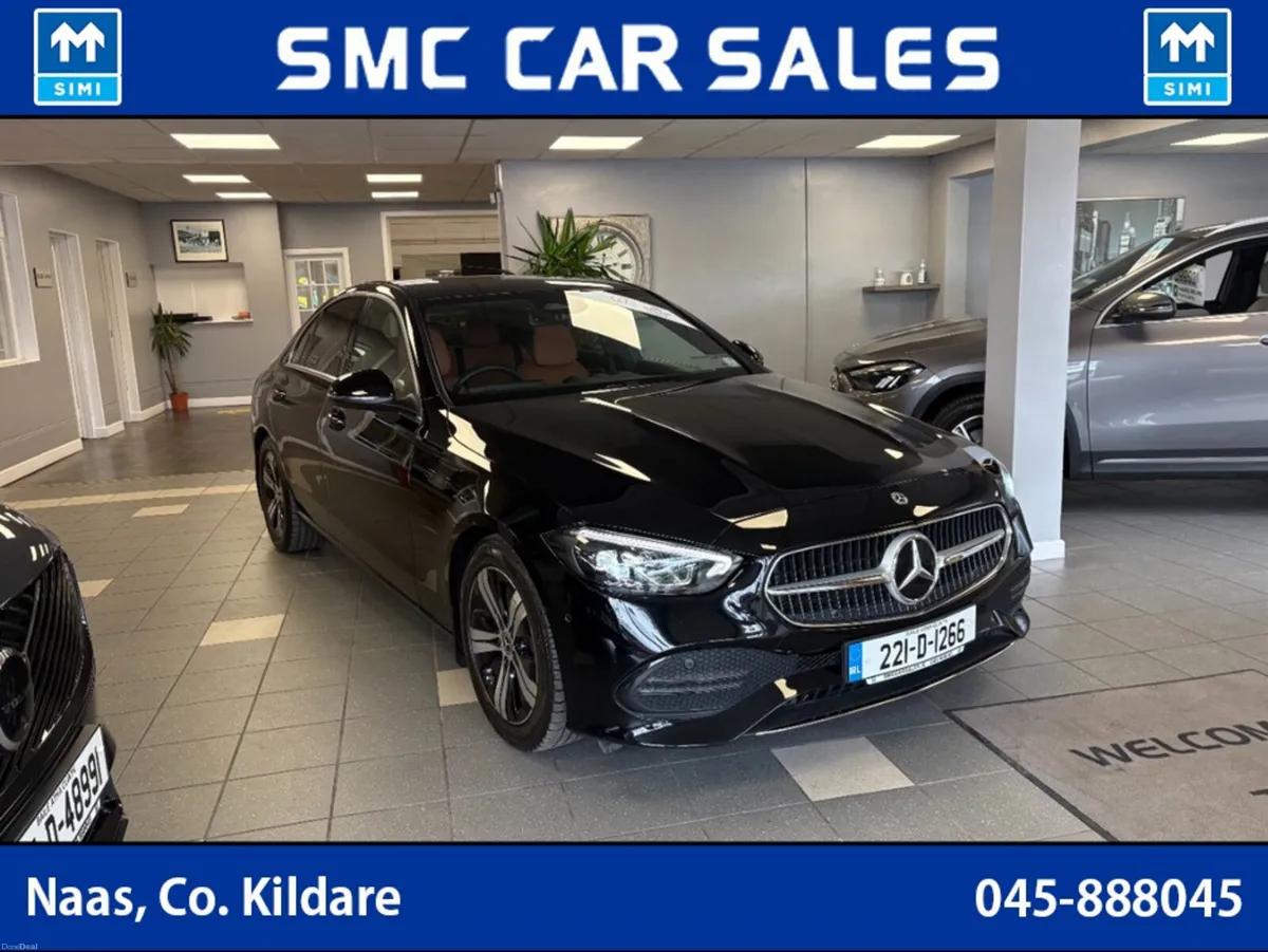 Mercedes-Benz C-Class C180 AUTO 4DR - Image 3