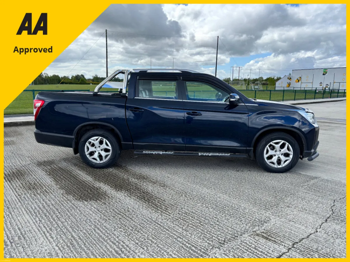 SsangYong Musso GRAND EL AT P/T 4WD 4DR AUTO 2.2 D - Image 5
