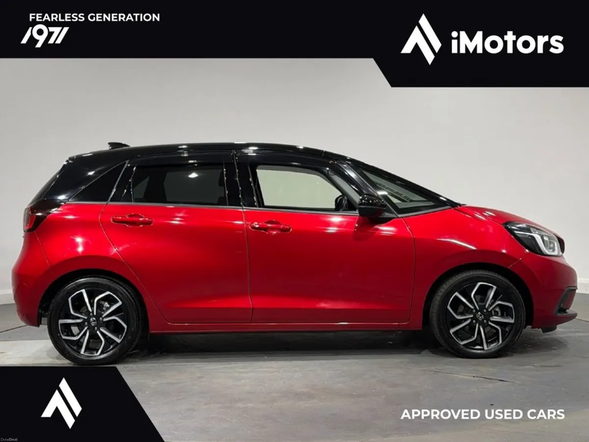 Honda Fit E-HEV AUTOMATIC HYBRID - Image 3