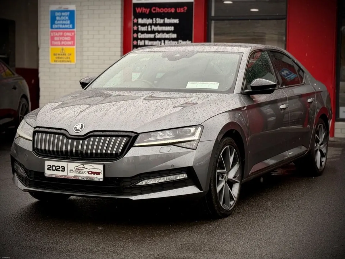 Skoda Superb SPORTLINE PLUS IV DSG // HYBRID // HU - Image 3