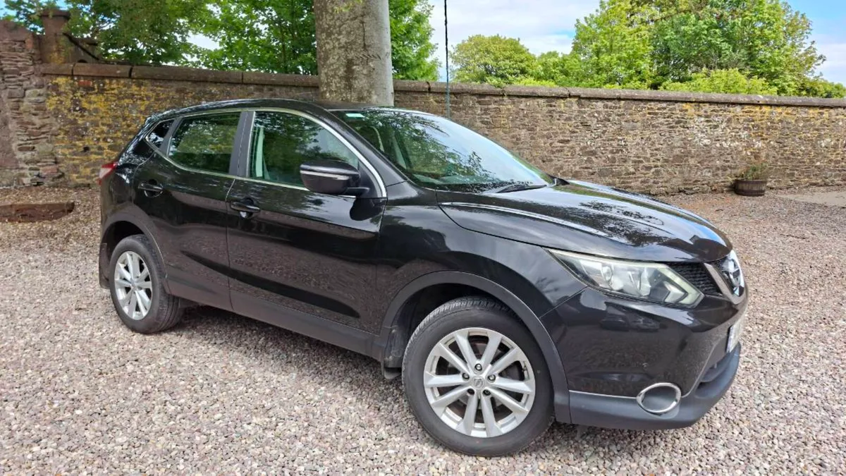 2014 Nissan Qashqai 1.6 Diesel 130hp 4WD - Image 2