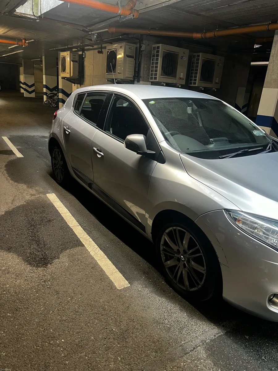 Renault Megane 2011 GT Line 1.5 Automatic - Image 2