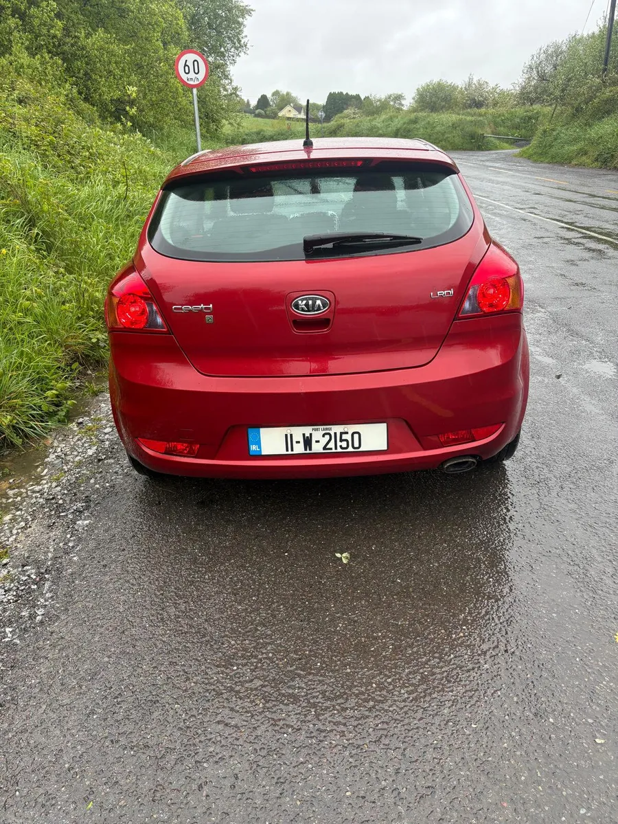 Kia Ceed 2011 nctd 27 - Image 3