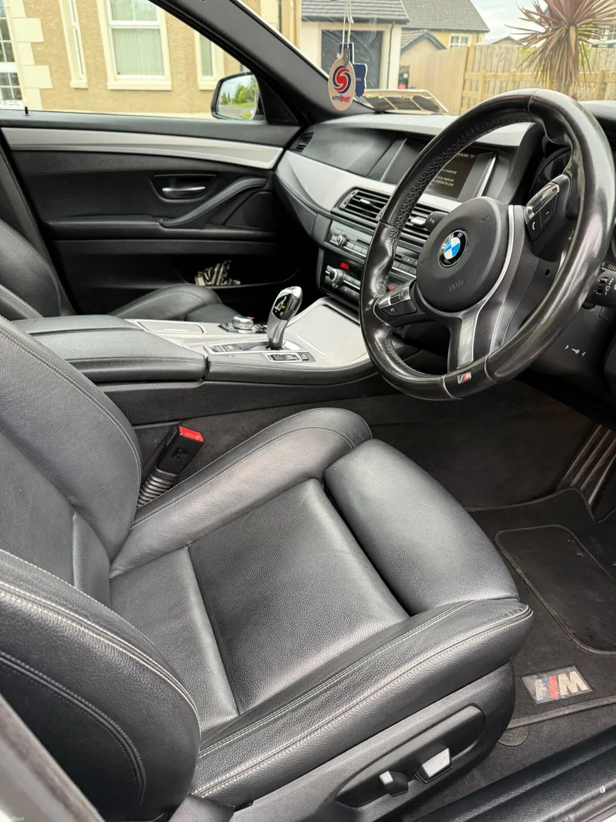BMW 5-Series 2016 M Sport - Image 5