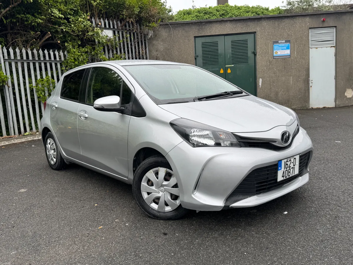 Toyota Vitz 2016 Automatic low mileage 40 km - Image 1