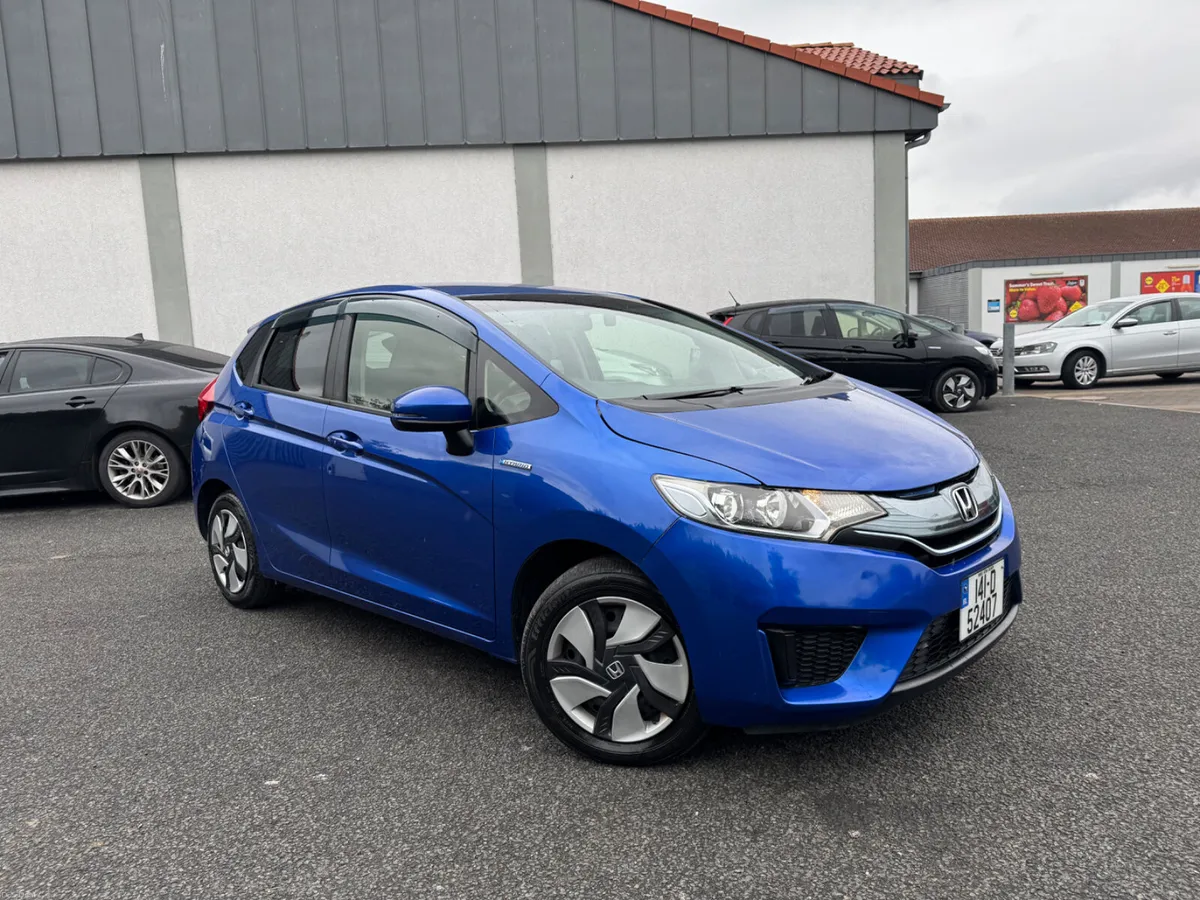 Honda Fit 2014 Hybrid Automatic - Image 2