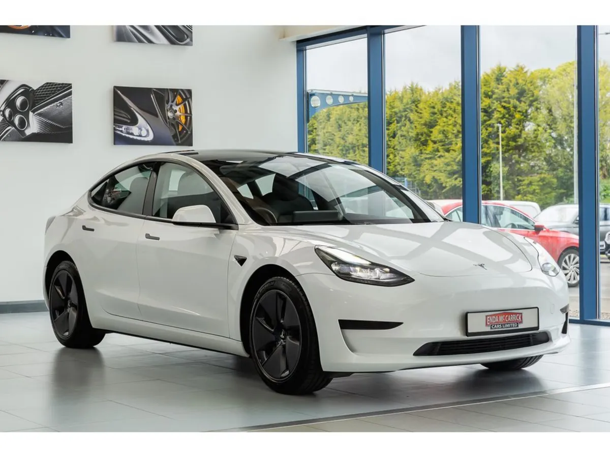 Tesla Model 3 MODEL 3 STANDARD RANGE RWD - Image 4