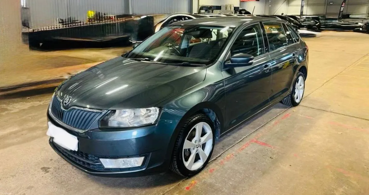 2015 Skoda Rapid - Image 1