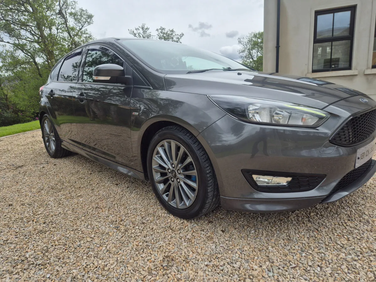 Ford Focus 2018 - Image 5