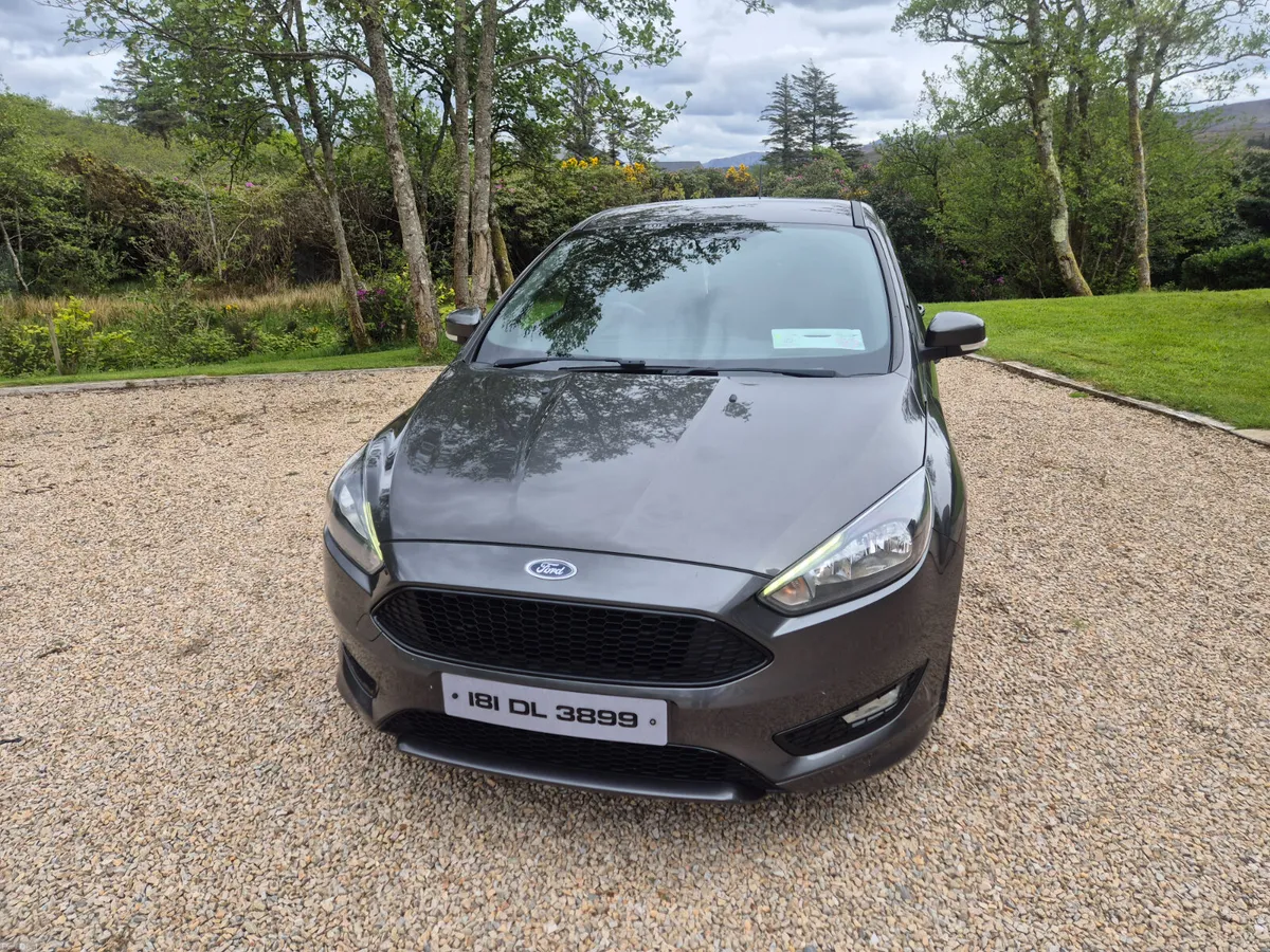 Ford Focus 2018 - Image 3