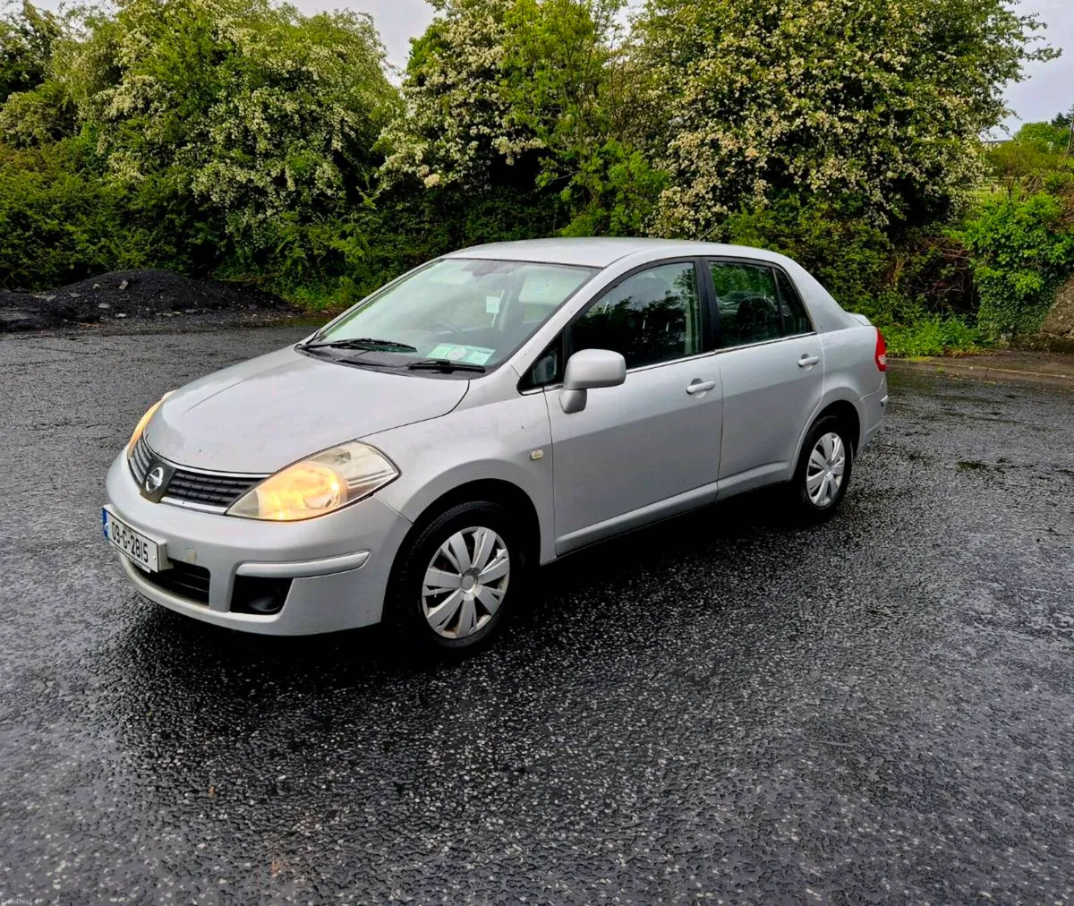 2009 NISSAN TIIDA (AUTOMATIC) - Image 1