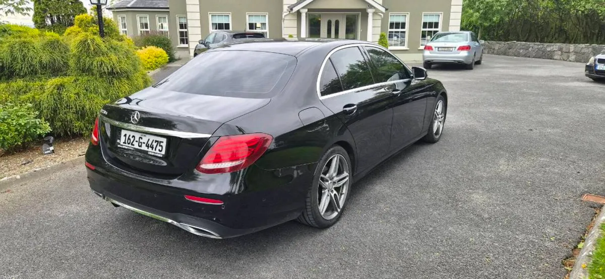 Mercedes-Benz E-Class 2016 - Image 6