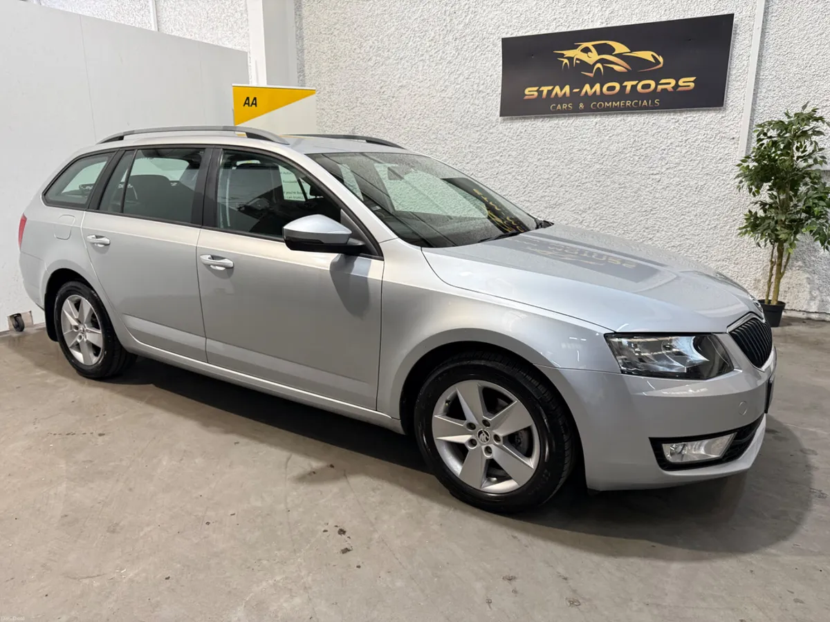 Skoda Octavia 2014 Estate Diesel - Image 3