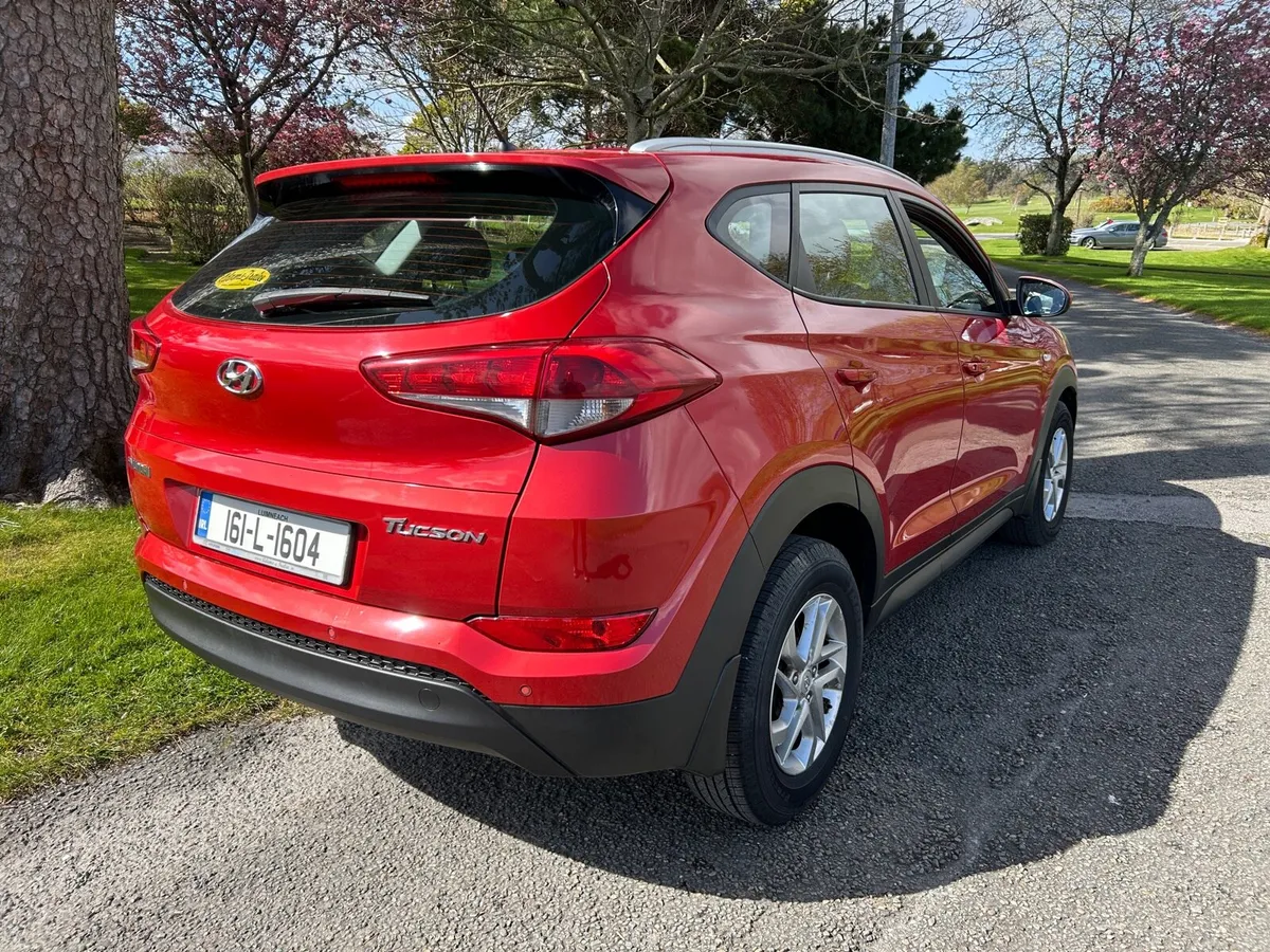 2016 Hyundai Tuscon.. New NCT & Fully Serviced - Image 5