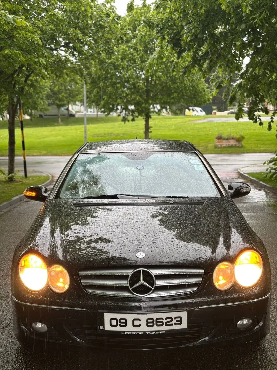 Mercedes CLK220 CDi coupe AUTOMATC NCT 2/27 LOW KM - Image 2