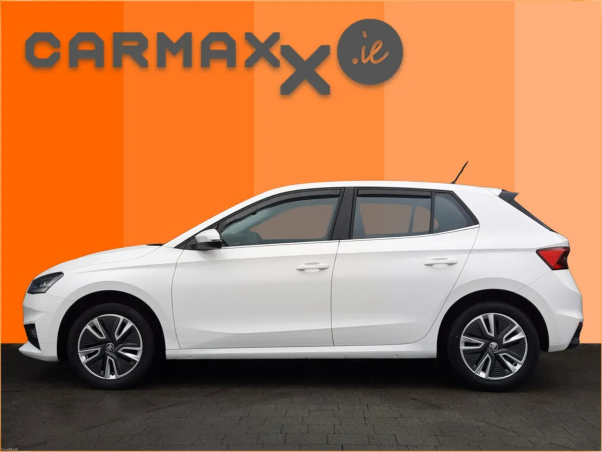 Skoda Fabia 1.0MPI 80BHP 5DR STYLE - Image 4