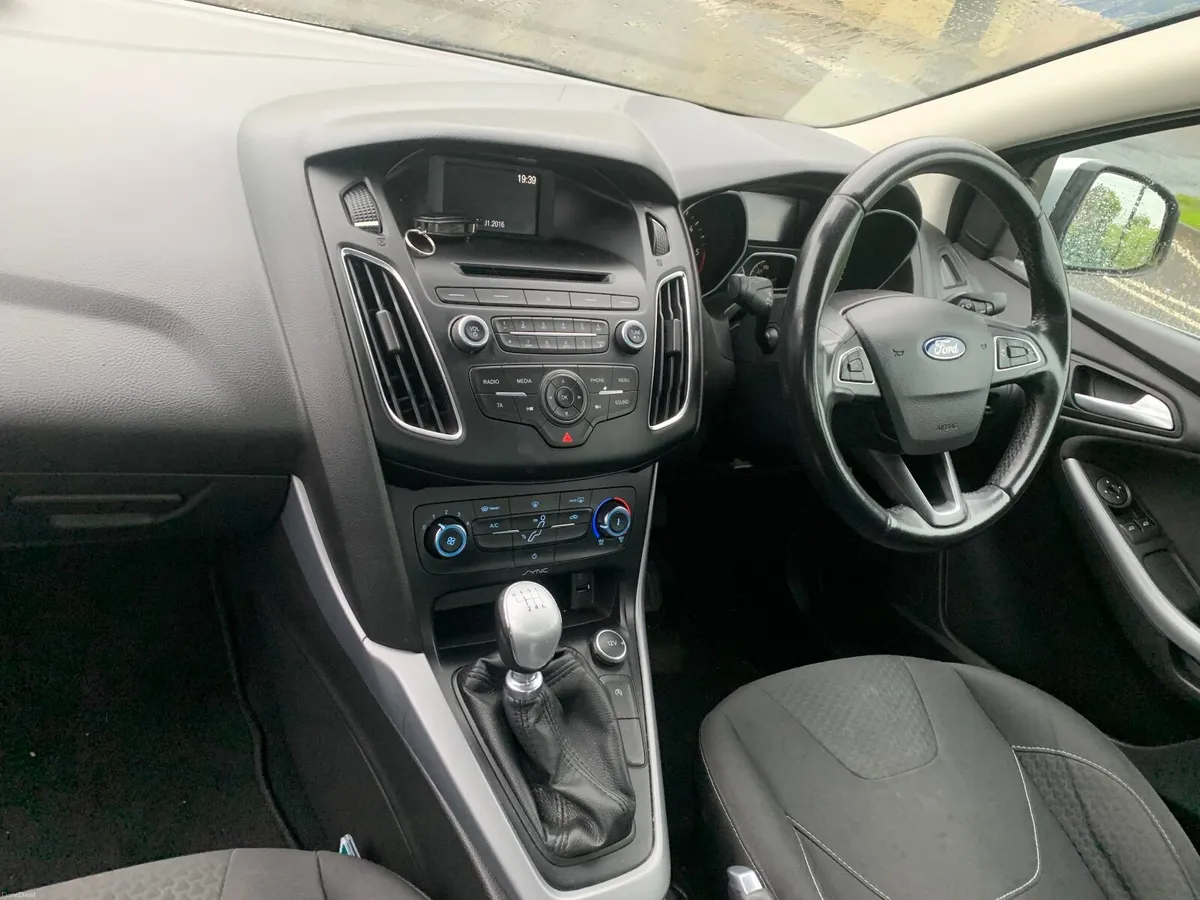 Ford Focus 2016 - Image 2