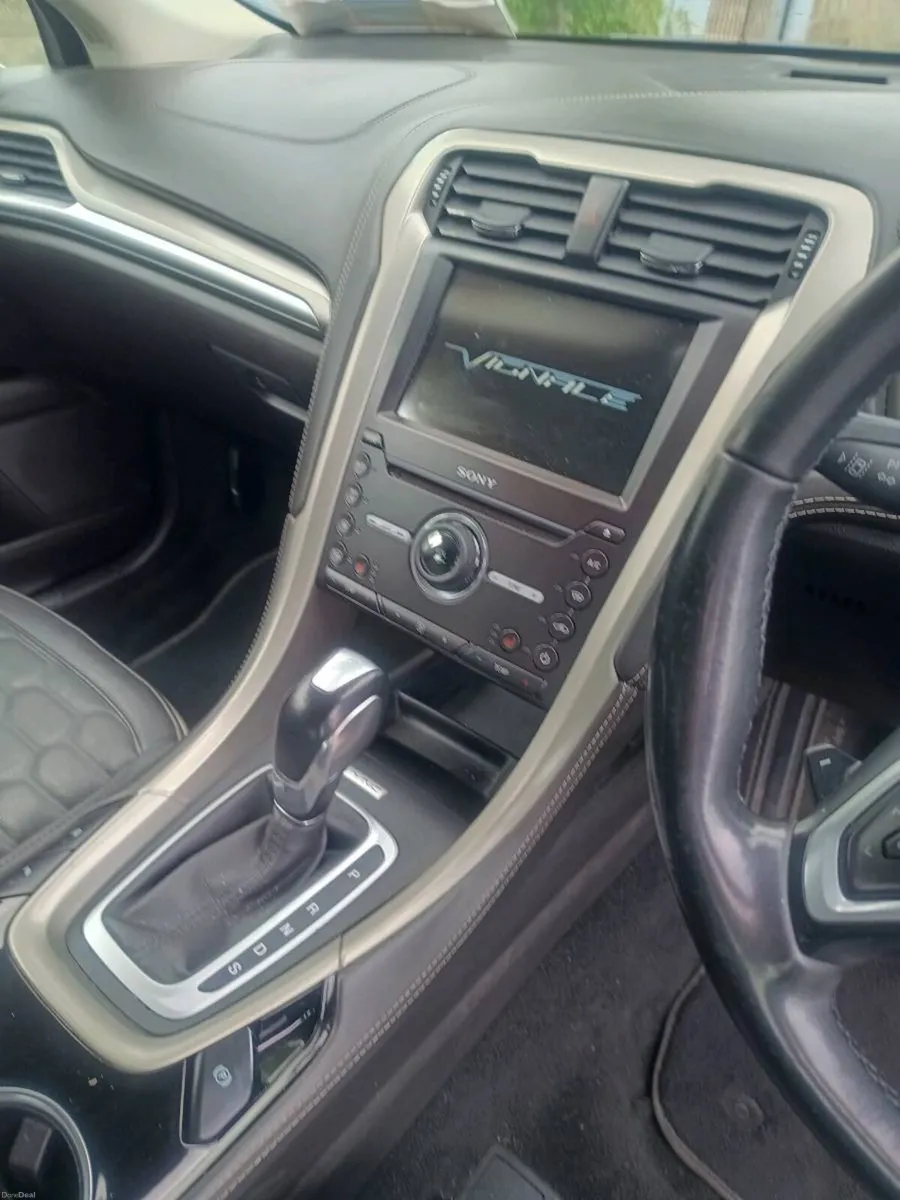 Ford Mondeo vingnale - Image 4