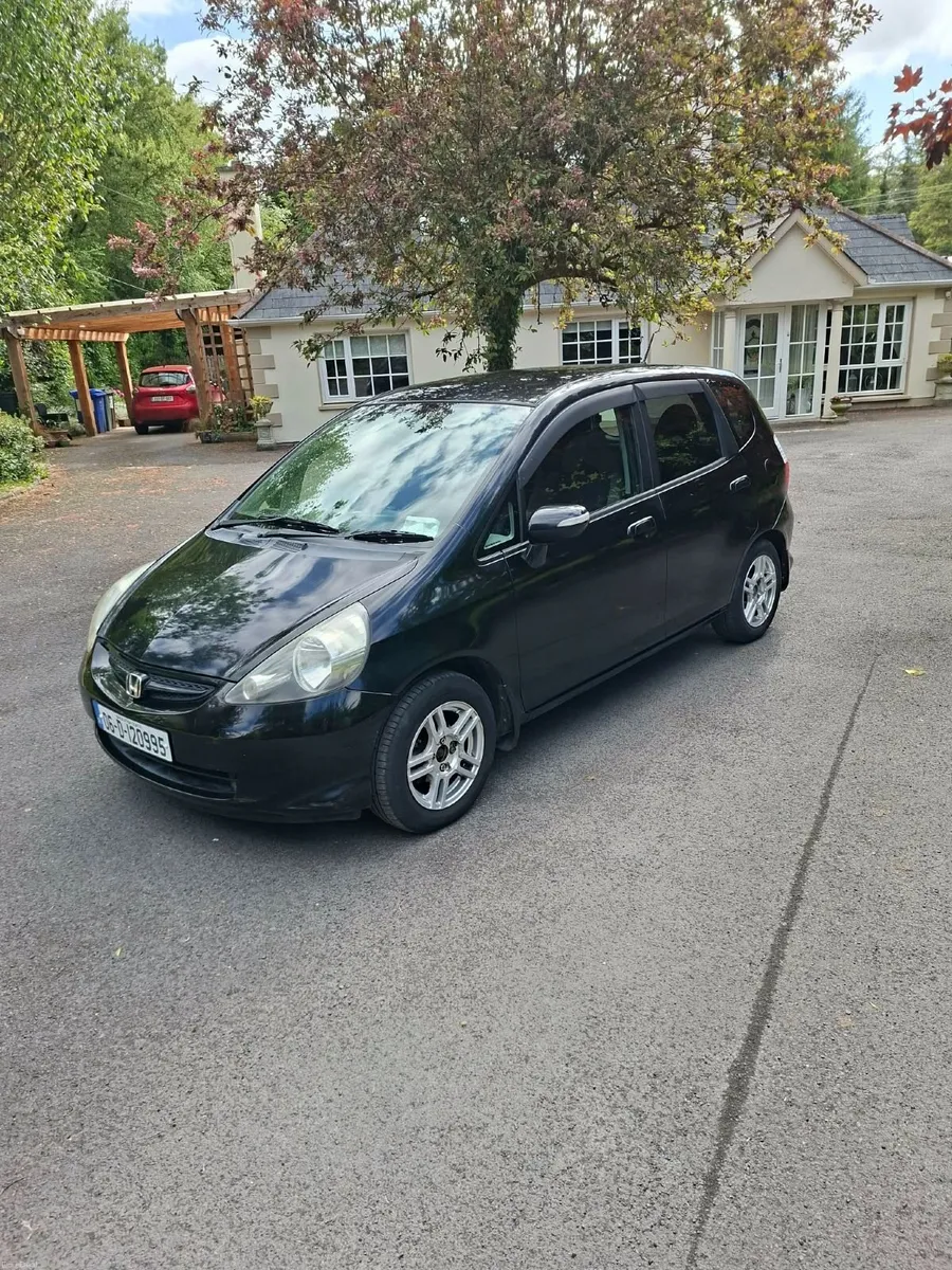 Automatic Honda Fit 1,3 Nct 05/27 - Image 1