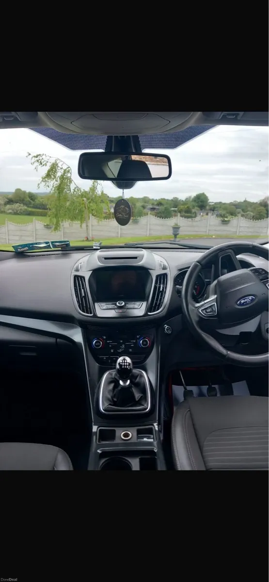 Ford Kuga - Image 2