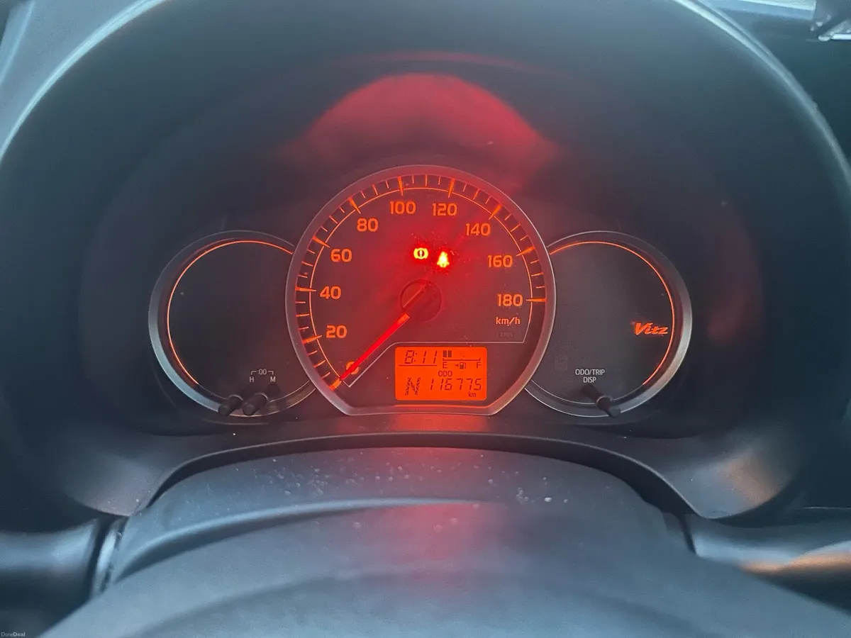 Toyota Vitz 2014 - Image 2