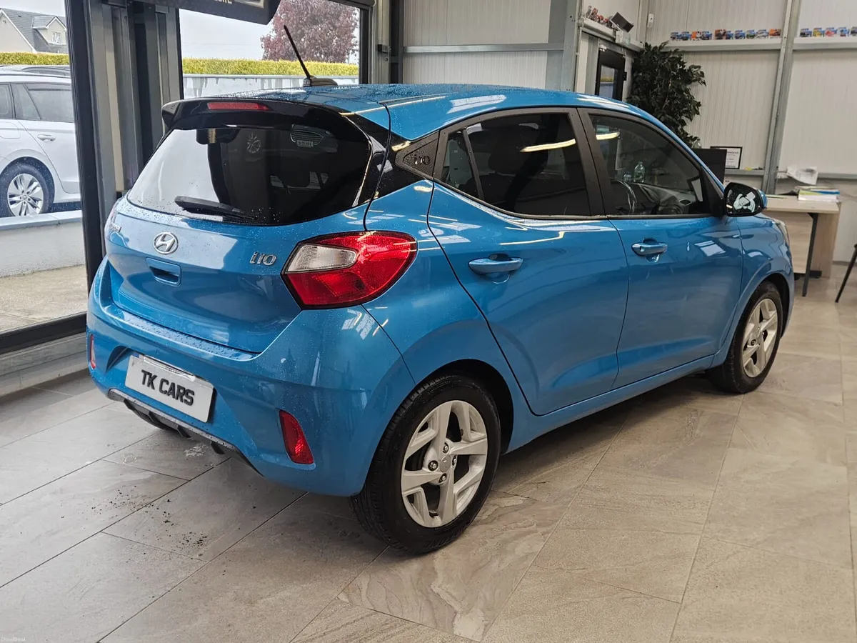 212 HYUNDAI i10 DELUXE 1.0 PETROL - Image 3