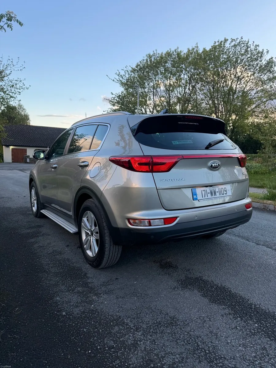 2017 Kia Sportage - Image 2