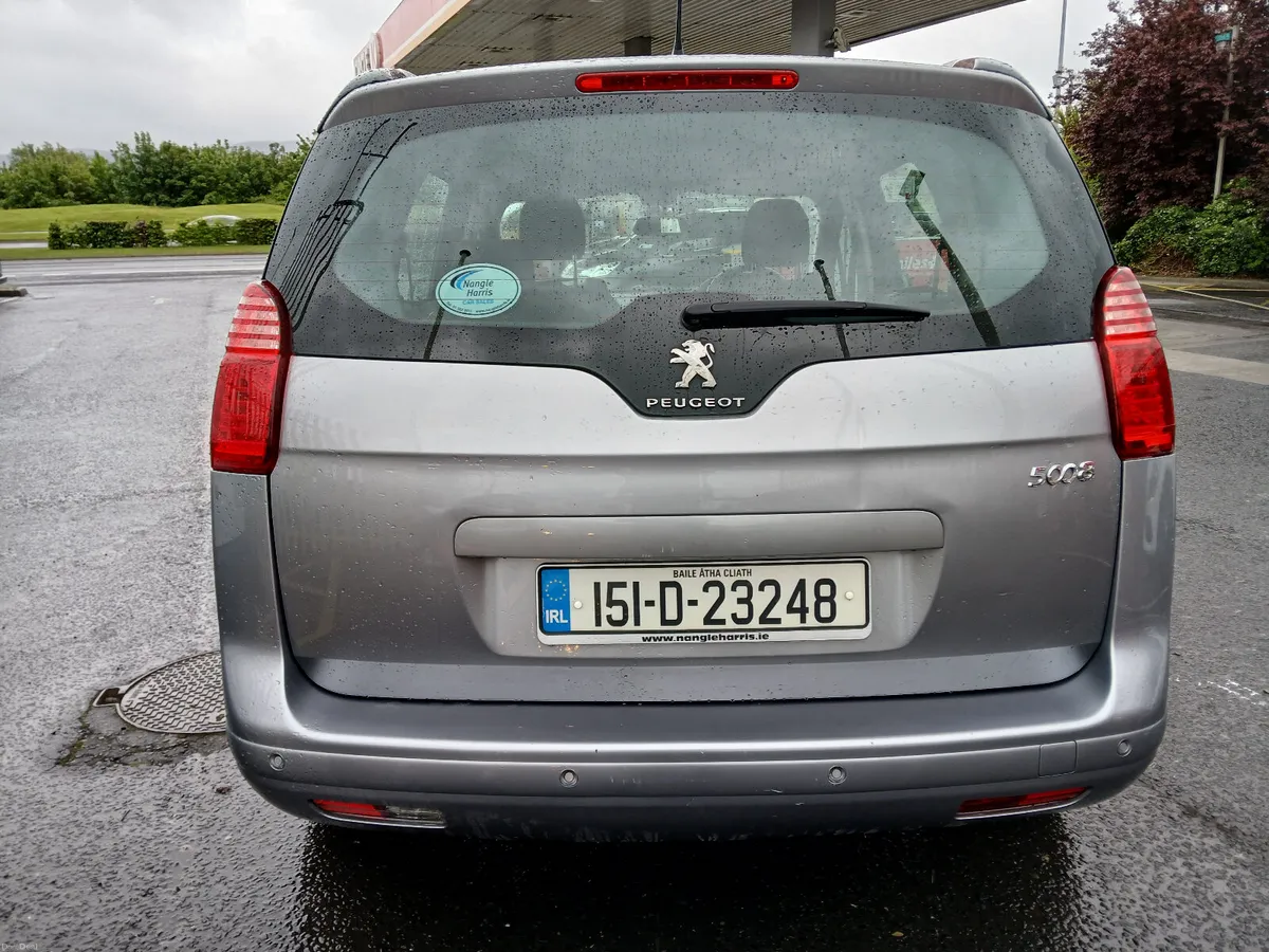 Peugeot 5008 2015 manual Dsl - Image 4