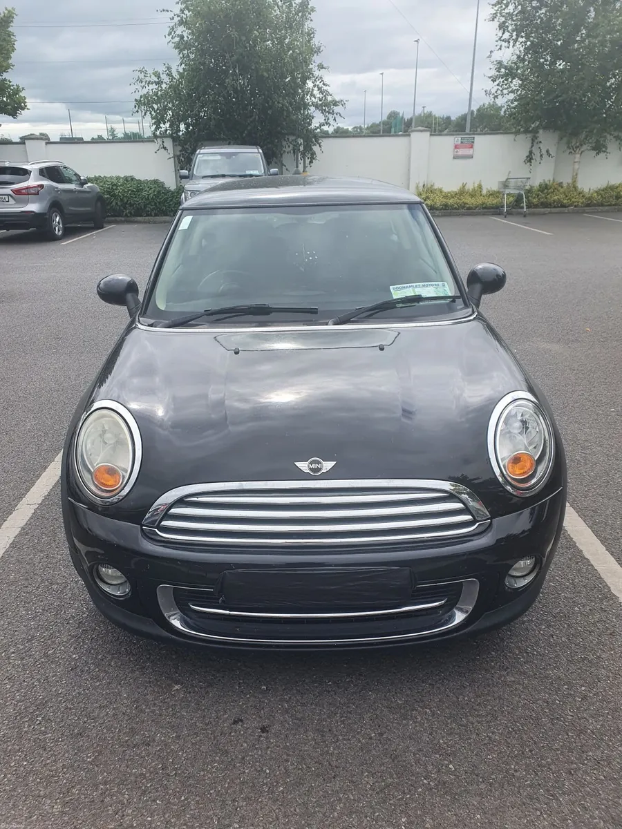Mini Cooper 2012 - Image 2