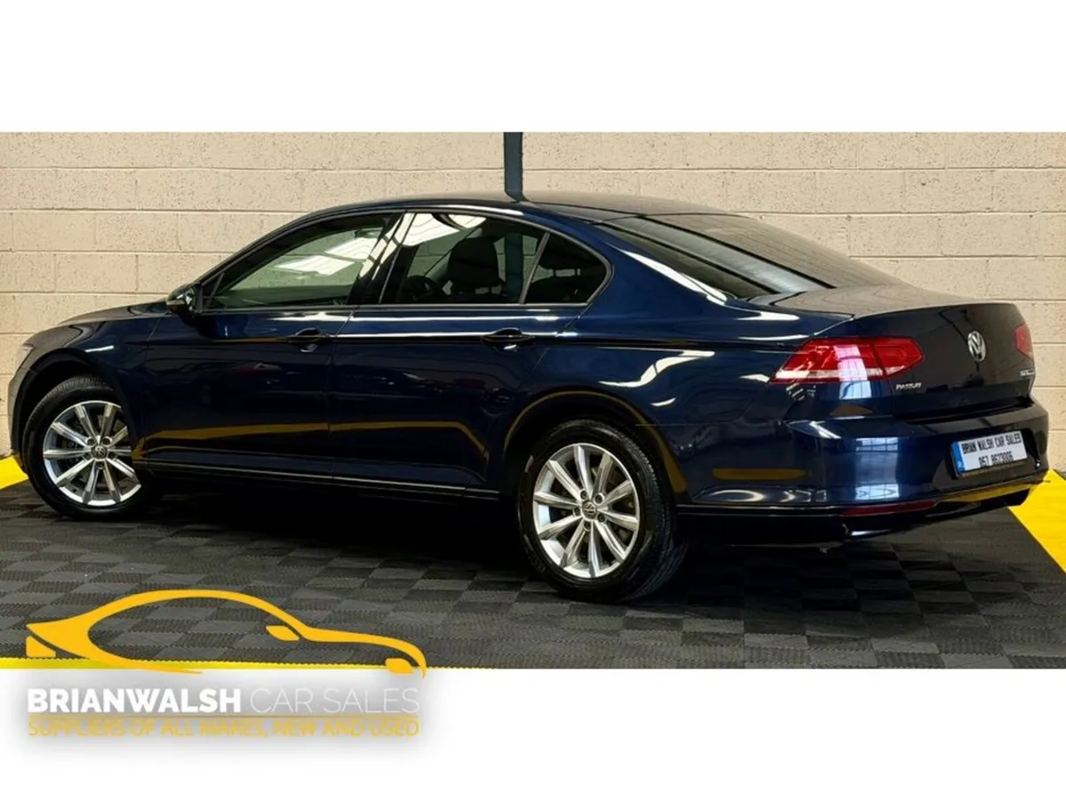 Volkswagen Passat 1.6 TDI S BLUEMOTION 120PS 4DR A - Image 2