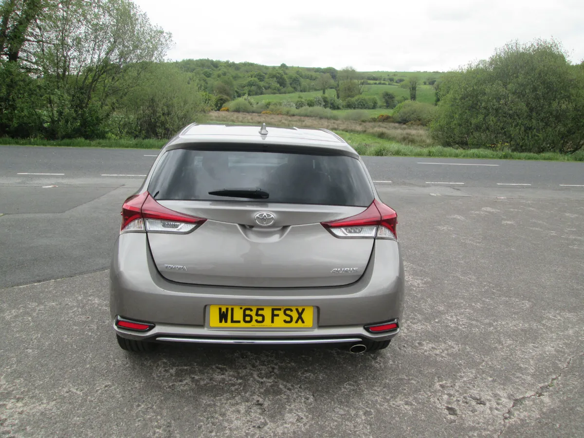 2015  TOYOTA  AURIS  1.6  D  DESIGN  5DR - Image 6