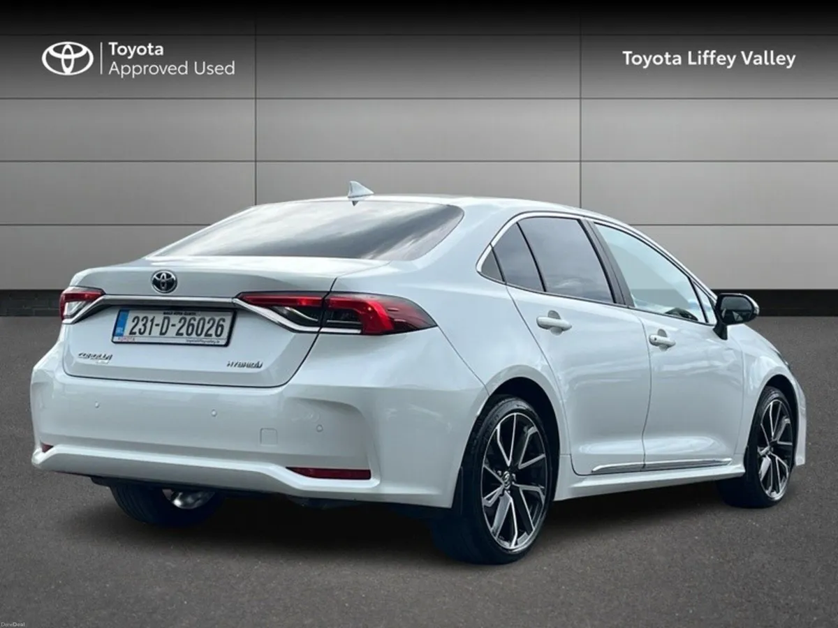 Toyota Corolla COROLLA SOL SALOON - Image 2