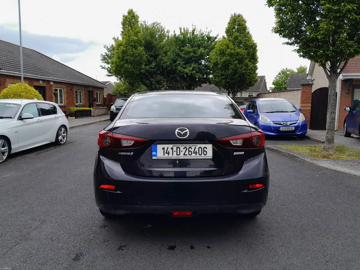Mazda 3 - Image 2