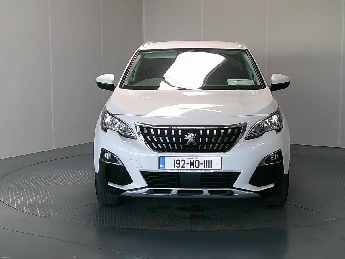 Peugeot 5008 2019 - Image 2