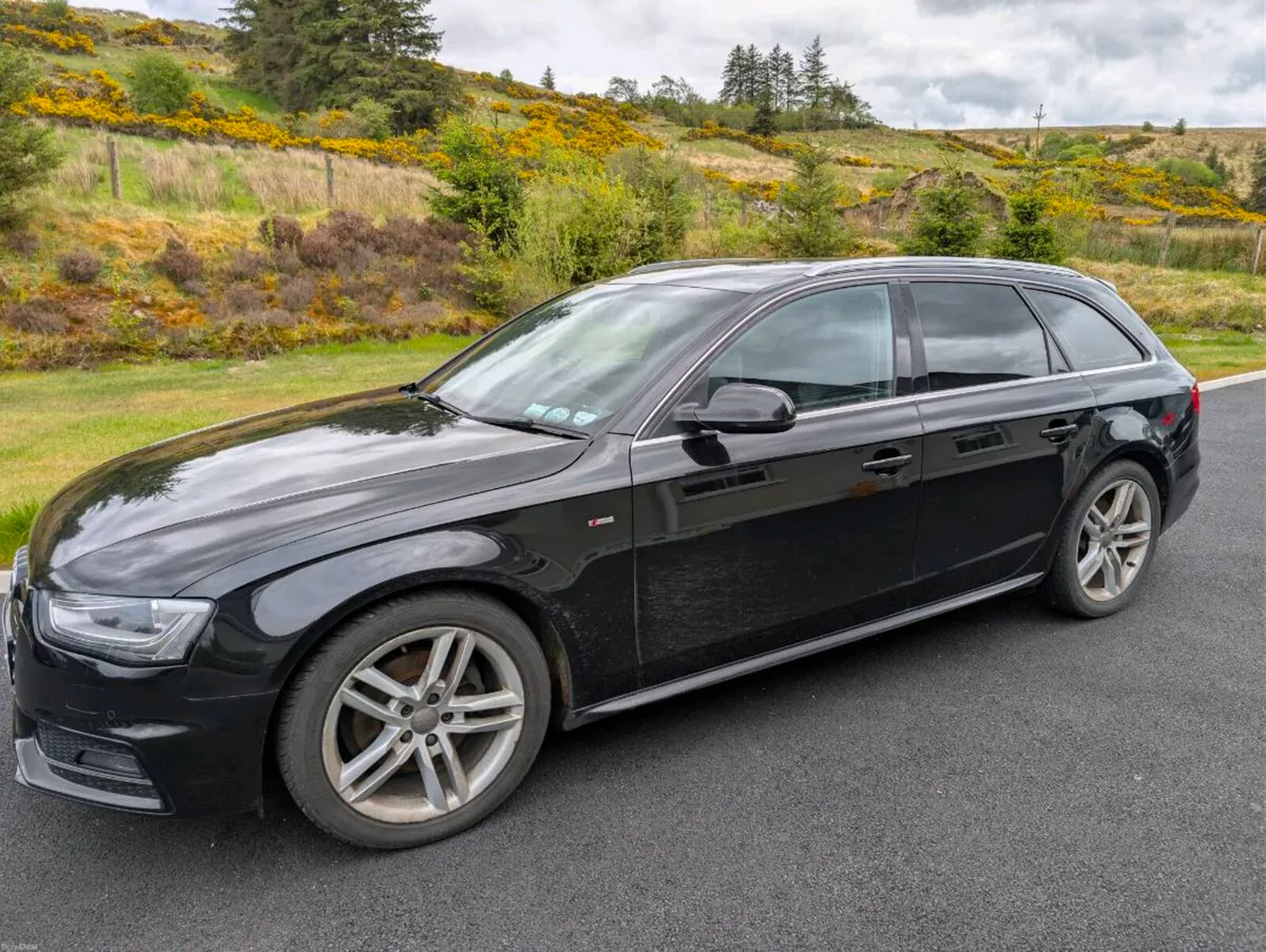 2015 Audi A4 Avant S Line - Image 1