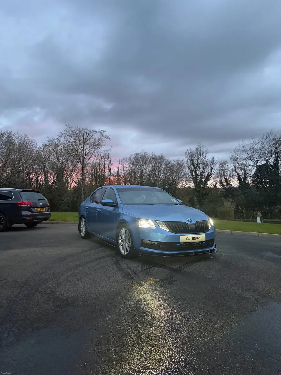 Skoda Octavia MK3 Facelift Tech & Comfort Pack - Image 4