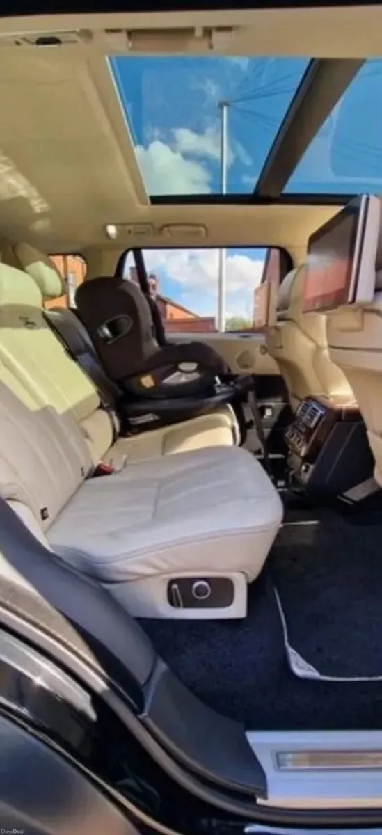 Land Rover Range Rover Autobiography 4.4 V8 - Image 6