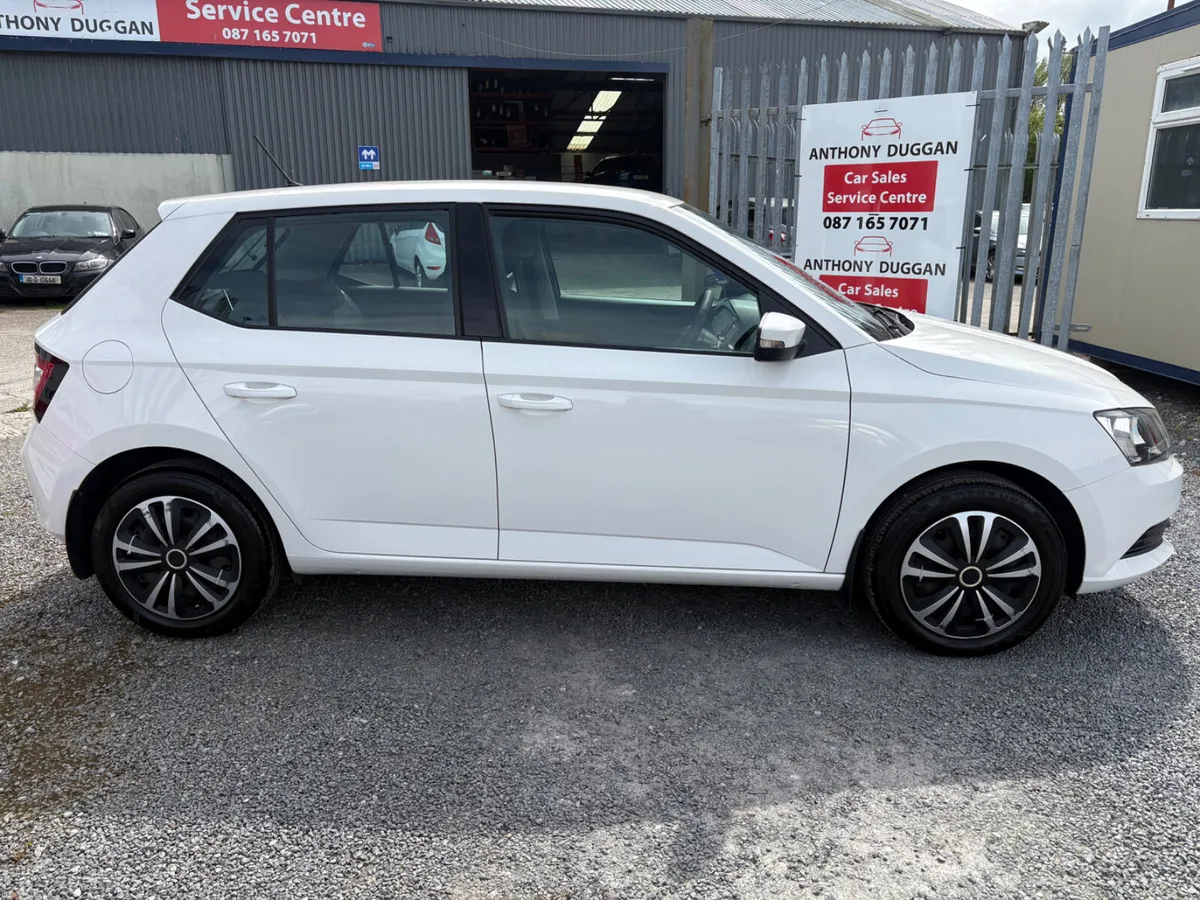162 Skoda Fabia 1.0 Style - Image 2