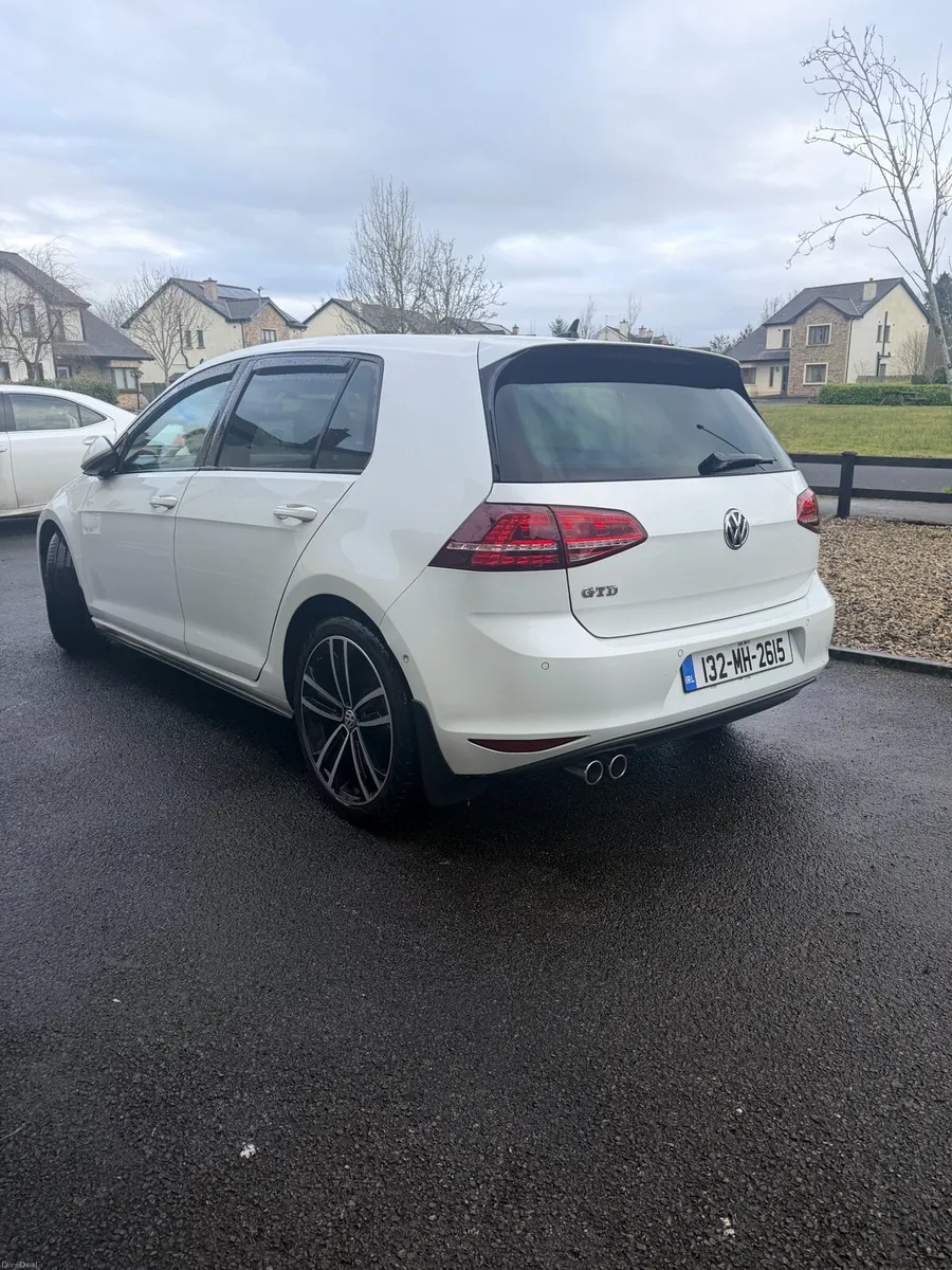 Volkswagen Golf GTD - Image 2