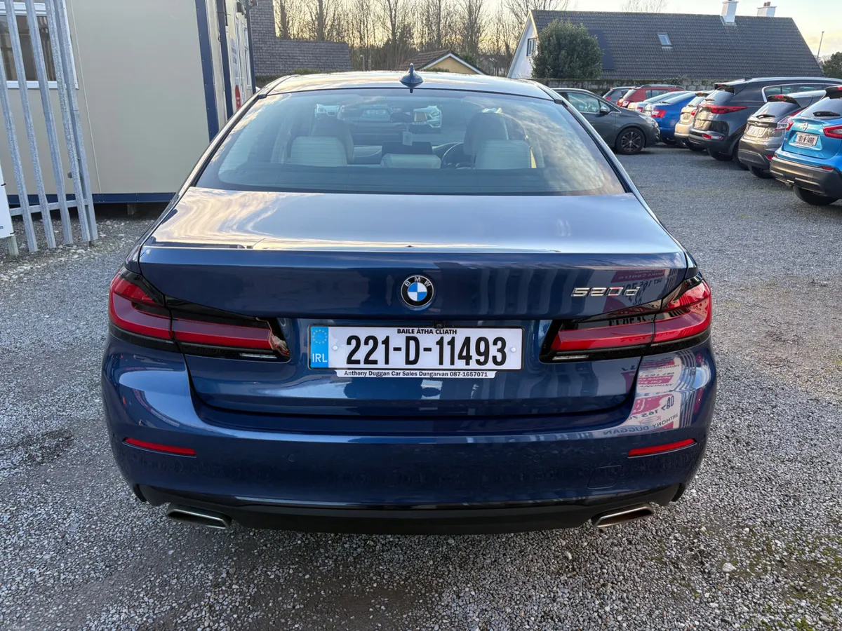 2022 BMW 520D - Image 4