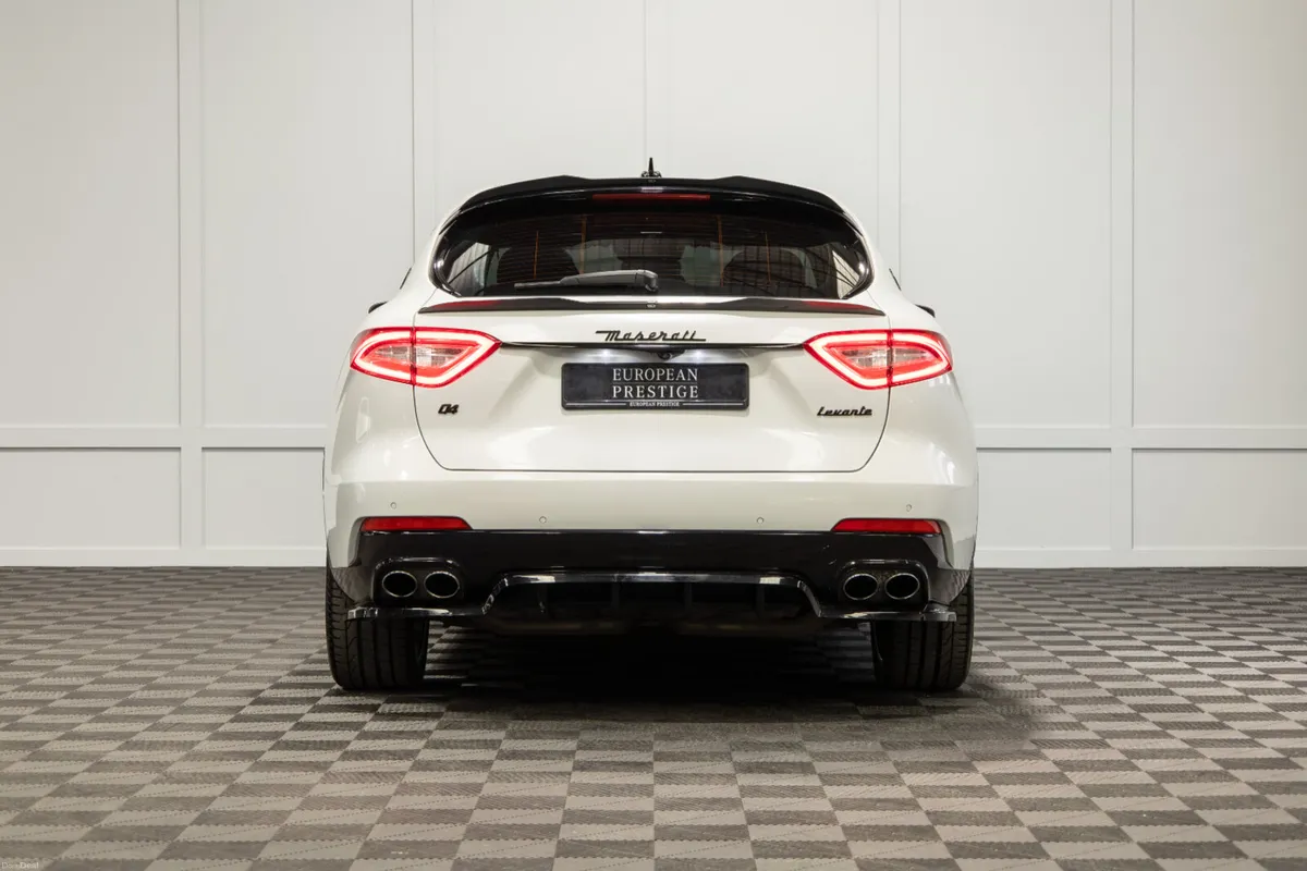 2020 Maserati Levante V6 - Image 5