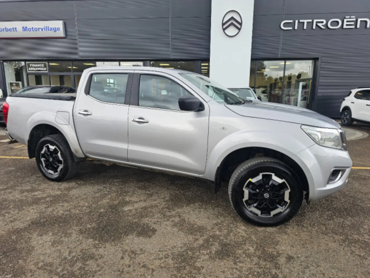 Nissan Navara 2.3 DSL SV NO VAT - Image 1