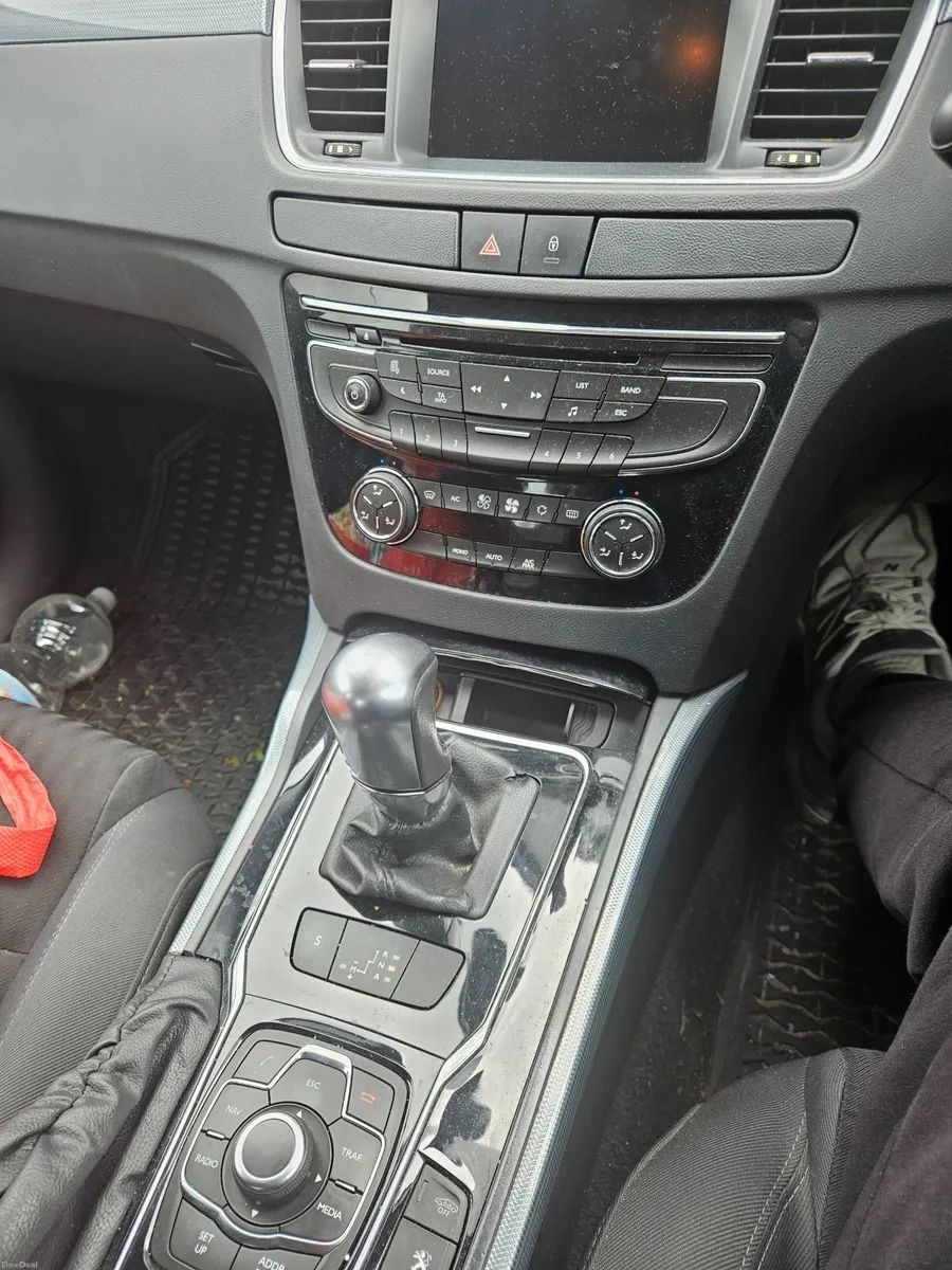 Peugeot 508 2012 - Image 2