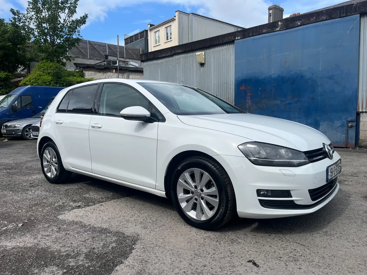 2015 VOLKSWAGEN GOLF, COMFORTLINE AUTOMATIC - Image 1
