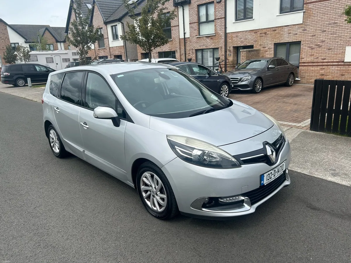 132 RENAULT GRAND SCENIC €3,950 - Image 1