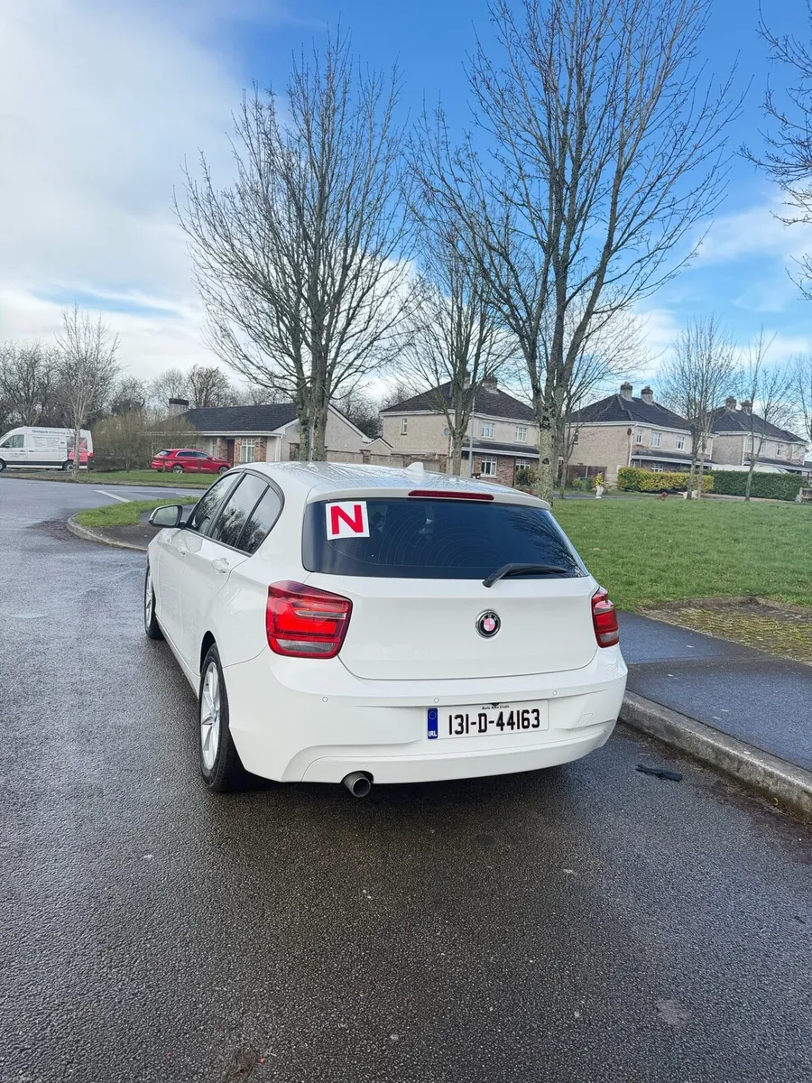 BMW series 1 - Image 2