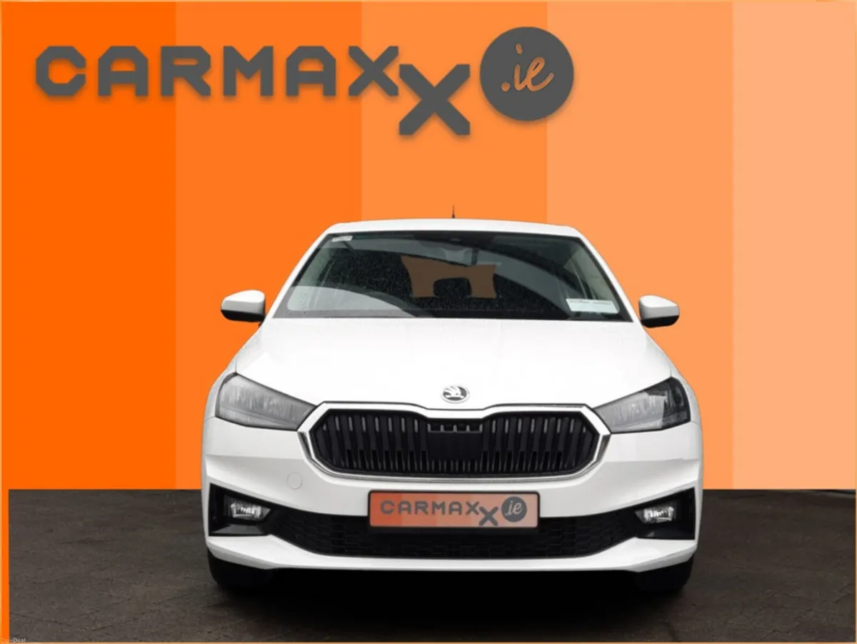 Skoda Fabia 1.0MPI 80BHP 5DR STYLE - Image 3