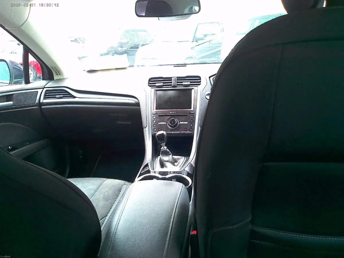 Ford Mondeo TITANIUM 5DR 1.5 TD 120PS M6 4DR - Image 6